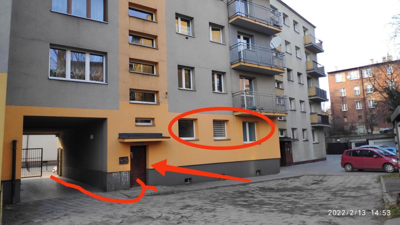 Studio Matejki 29, Bytom Apartment Luaran gambar